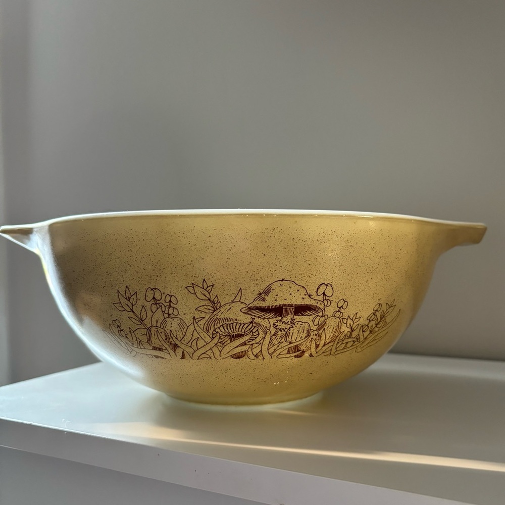 PYREX vintage forest fancies bowl 443